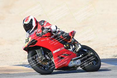 media/Dec-01-2025-Moto Forza (Mon) [[2daa91e15f]]/2-Intermediate Group/Session 2 (Turns 9 and 10)/